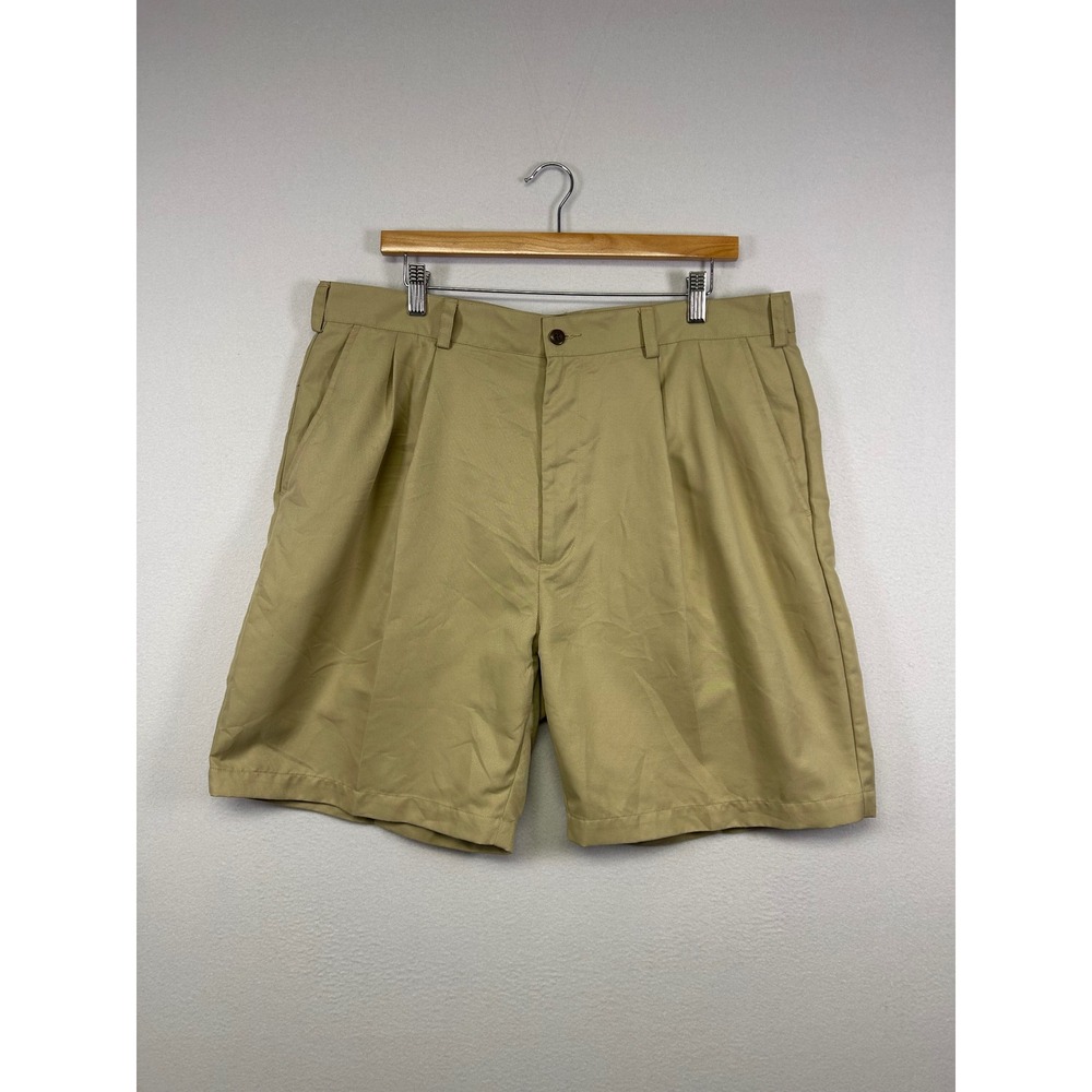 Preppy Golfcore Crossings Mens 38 Khaki Tan Pleated Twill Casual Shorts Dadcore